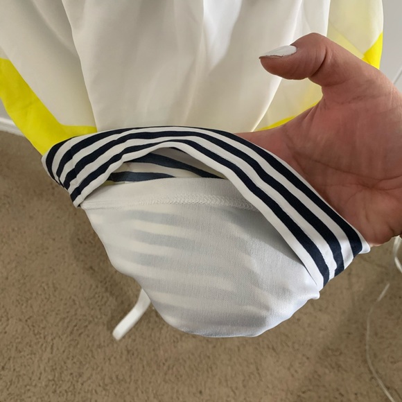 Pink Rose Women’s White/Yellow two tone Striped Tank Dress & cutout back Medium - Picture 5 of 7